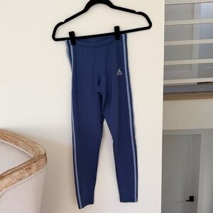 Vintage Adidas Women Active Wear Blue Leggings size S
🙏🌸